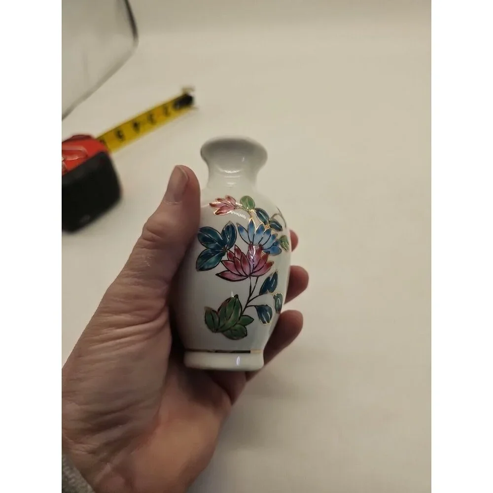 VINTAGE Mini Chinoiserie‎ Bud Vase Floral Butterfly Hand Painted China RARE VTG
